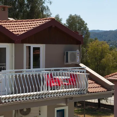 Remer 3* فتحية